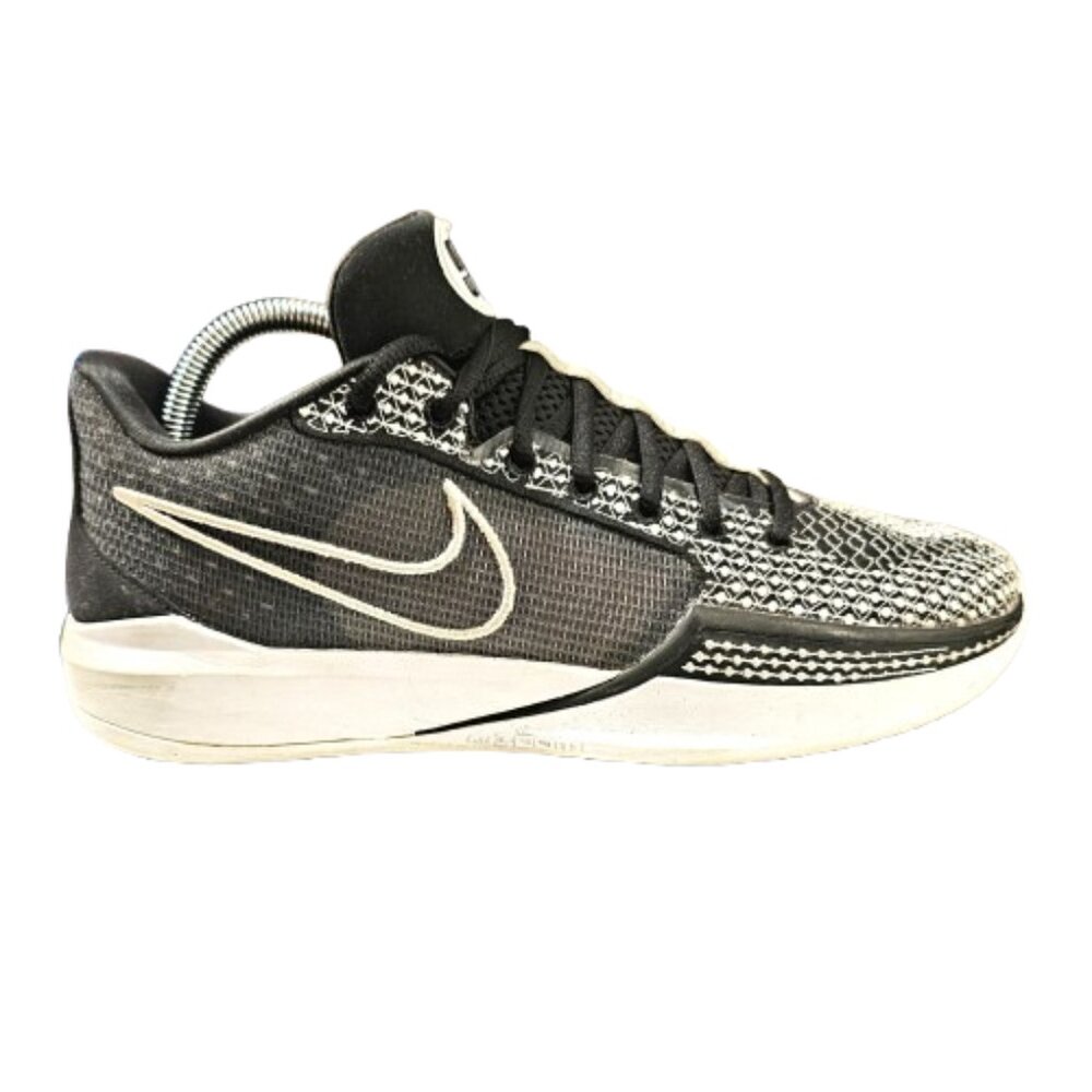 Nike Women's Sabrina 1 TB Black White Sz 9.5 FQ3391-002 Athletic Running Sneaker